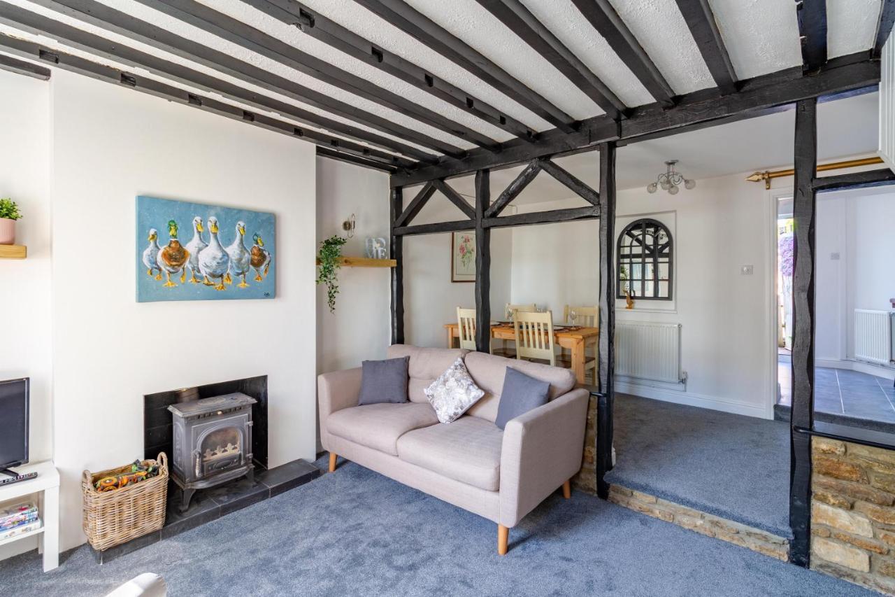 Family Friendly Cottage With Bunk Beds And Courtyard Malmesbury Exterior foto